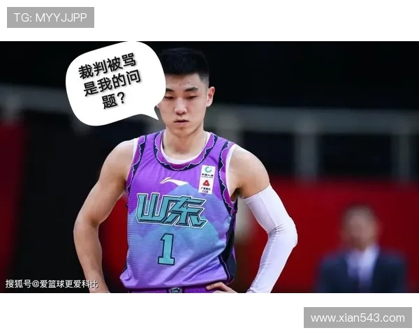 落后三分却布置两分战术山东队最后一攻张旭上篮失手引发争议赛场